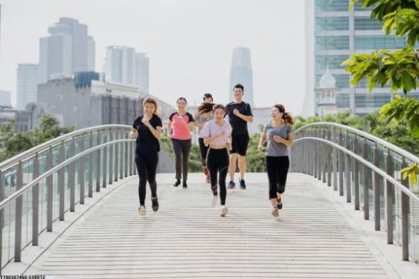 比赛奖金最多的体育项目是哪个？(图1)
